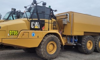 730c2 Moxy Water Cart 1