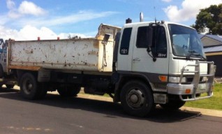 7.5 Ton Tipper 1