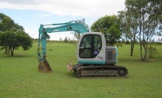 7T Kobelco Excavator 1