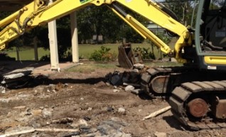 8 Tonne Excavator 1