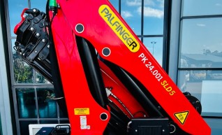 8x4 Mine Spec Crane Truck 1
