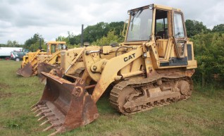 943 Caterpillar Drott 1