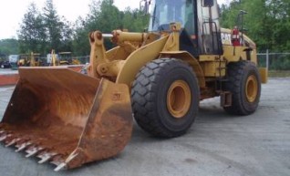966H Wheel Loader w/scales 1