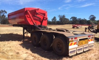 A Trailer Side Tipper 1