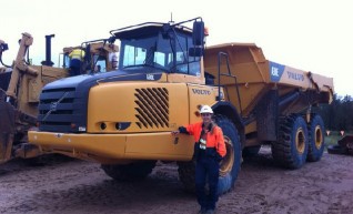 A30E  Volvo Artic Dump Truck 1