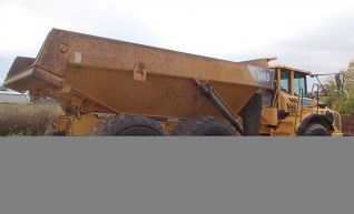 Articulated dump truck 1