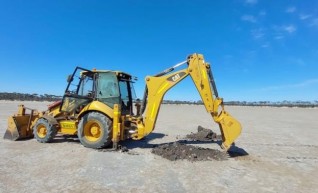 BACKHOE LOADER 432E 4x4 2012 1