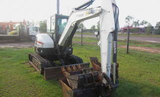 Bobcat E45 4.5T Hydraulic Excavator 1