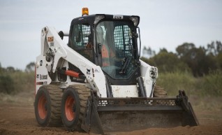 Bobcat S650 Skidsteer Loader 1