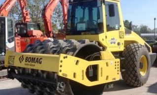 Bomag 120 Padfoot Roller 1