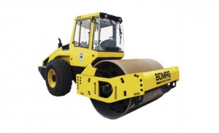 Bomag 13t Single Drum Smooth Roller 1