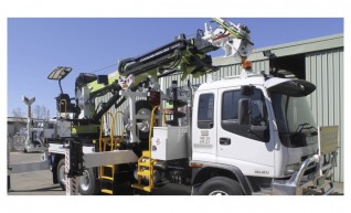 Crane Lifter Borer Truck 1