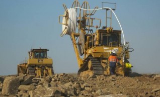 Cable & Pipe Ploughing 1