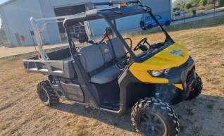 Canam Defender Pro 1