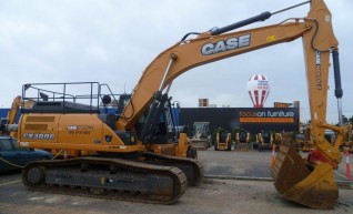 CASE CX300C 30t Excavator  1