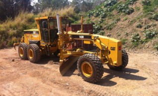 Cat 140H Grader Trimble GPS 1