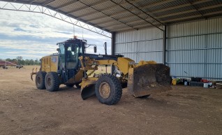 CAT 140M3 AWD Grader 1