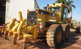 Cat 14H Motor Grader 1