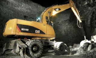 CAT 18T Excavator low hrs late model 1
