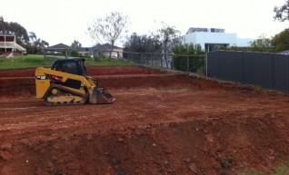 Cat 239D Tracked Skid Steer 1