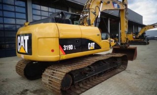 Cat 319DL Excavator  1