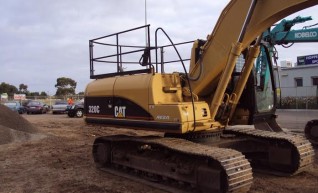 CAT 320C 20T Excavator  1