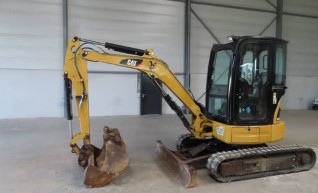 Cat 3.5T excavator 1
