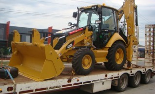 CAT 432E BACKHOE 1