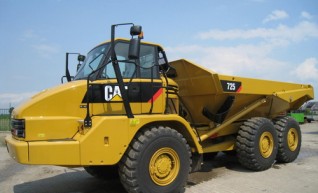 Cat 725 Arctic Dump Truck 1