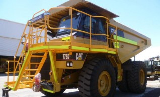 Cat 775D Rigid Dump Truck 1