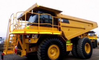 Cat 775D Rigid Dump Truck 1