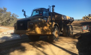 CAT ARTIC DUMP TRUCK 745C 1