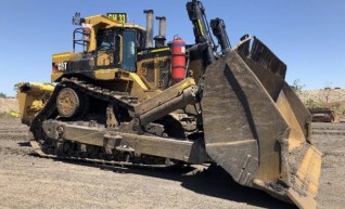 Cat D11T Dozer - mine spec 1