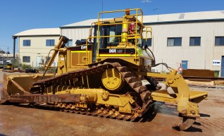 Cat D6 LGP Dozer 1