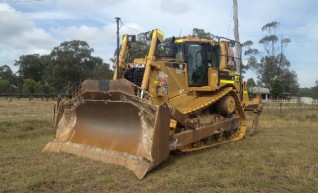 Cat D8T Dozer 1