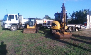 Cat skid Steer & excavator Combo 1