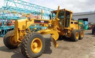 Caterpillar 163H Grader 1