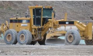 Caterpillar 16H Grader for hire 1