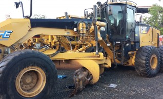 Caterpillar 16M Grader 1