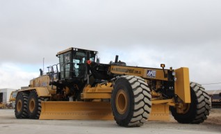 Caterpillar 24-M Grader 1