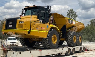 Caterpillar 745 Articulated Truck - Mine Spec 1