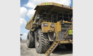 Caterpillar 789C Dump Truck 1