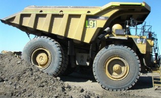 Caterpillar 789C Dump Truck 1