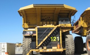 Caterpillar 797B Dump Truck 1