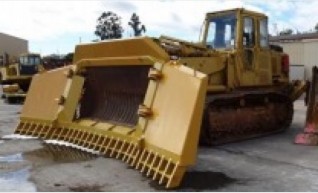 Caterpillar 973 Track Loader 1