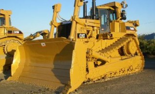 Caterpillar D10R Dozer 1