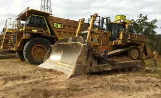 Caterpillar D11R Dozer 1