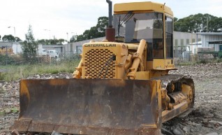 Caterpillar D5B 1