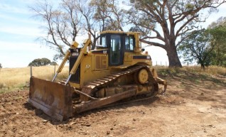 Caterpillar D6R  Dozer 1