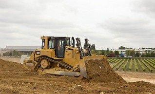 Caterpillar D6T Dozer 1